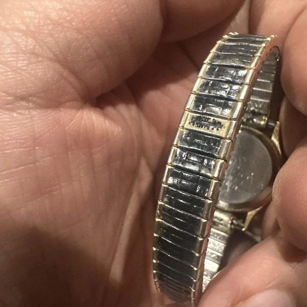 Working Vintage Seiko 24MM Womens Watch‎ Quartz Gold Tone Date Fit 6.5mm Rare - Picture 6 of 8